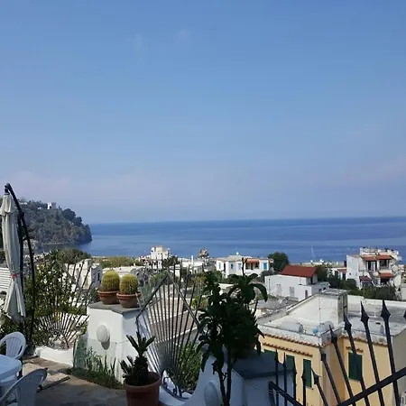 Il Panorama * איסקיה